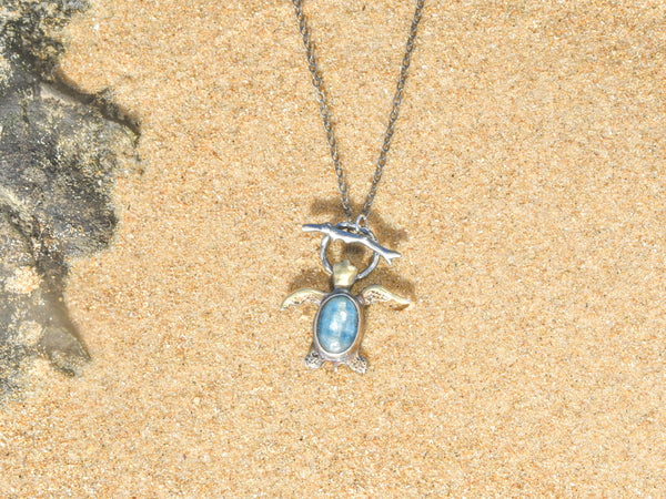 'Kyanite Turtle with Coral' Necklace: Union of Gold, Nature and Serenity